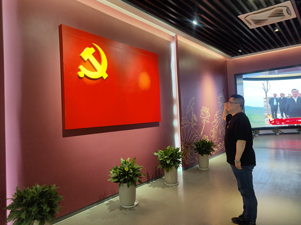 2_副本.jpg