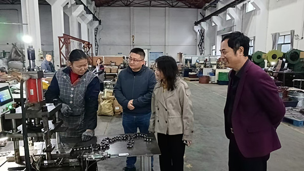 走访企业强服务  助力发展献侨心